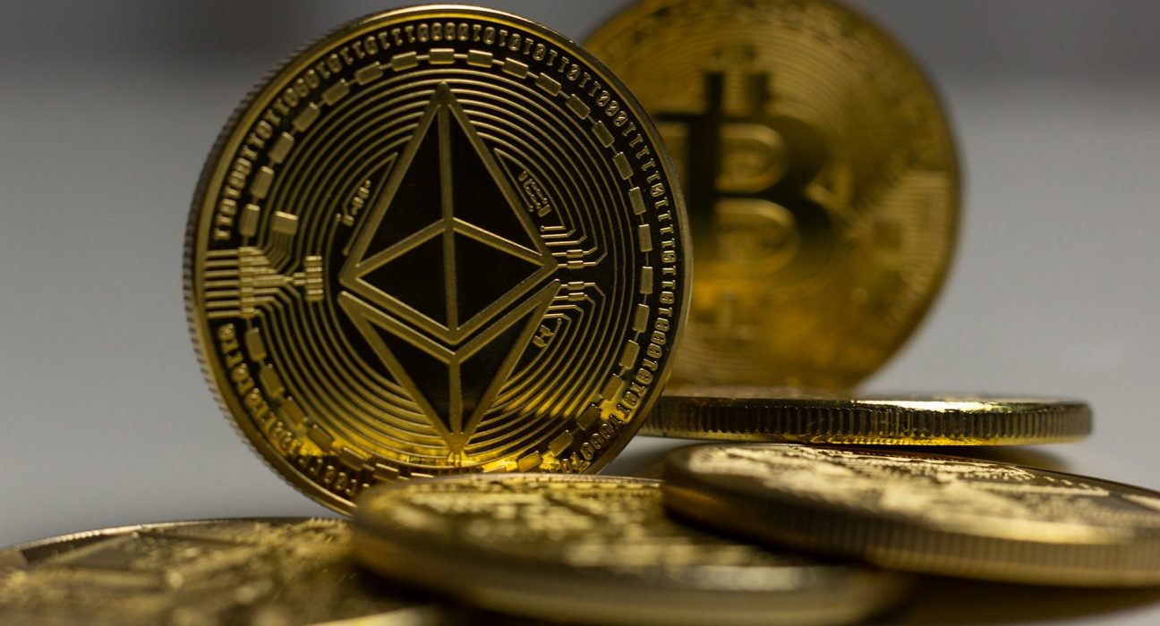 Charles Schwab plans to let clients buy spot Bitcoin and Ethereum directly.